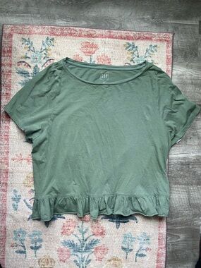 GAP Women's Green Ruffle-Hem Tshirt